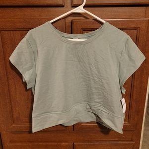 NWT Old Navy active crop top